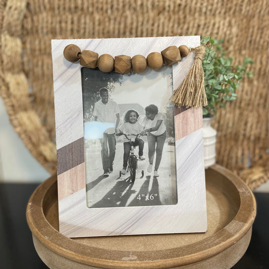 Geometric Trapezoid Frame
