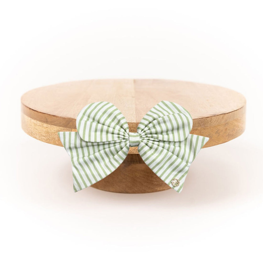 Magnetic Cake Stand