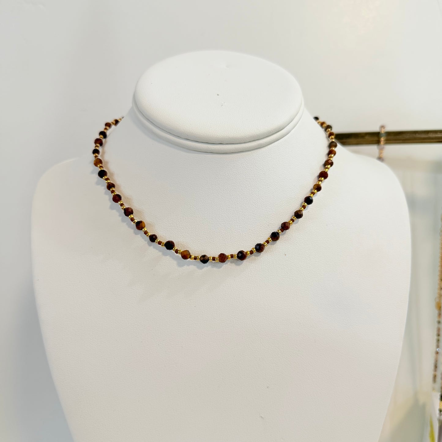 Short Bead Necklace