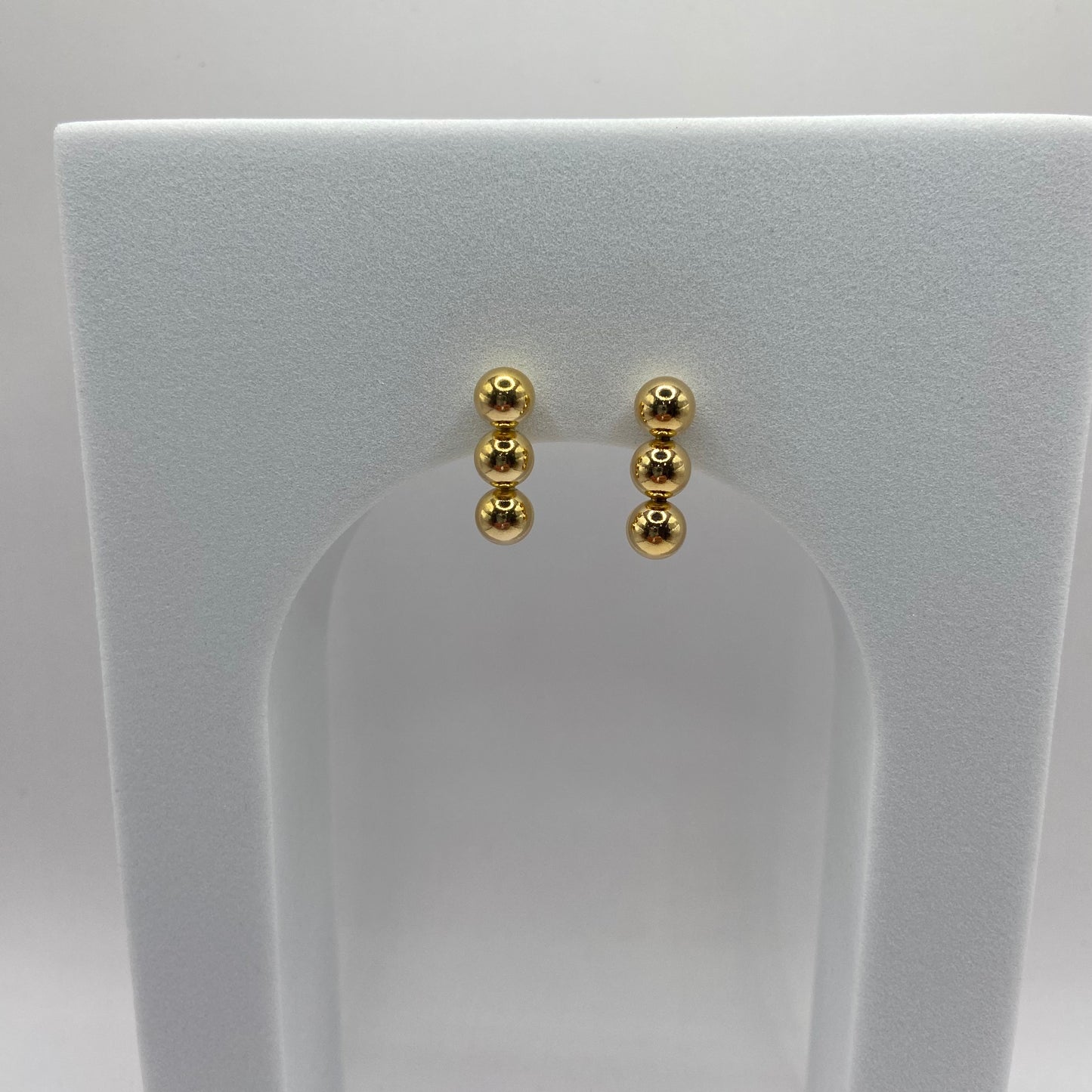enewton Joy Stud- 6mm Gold