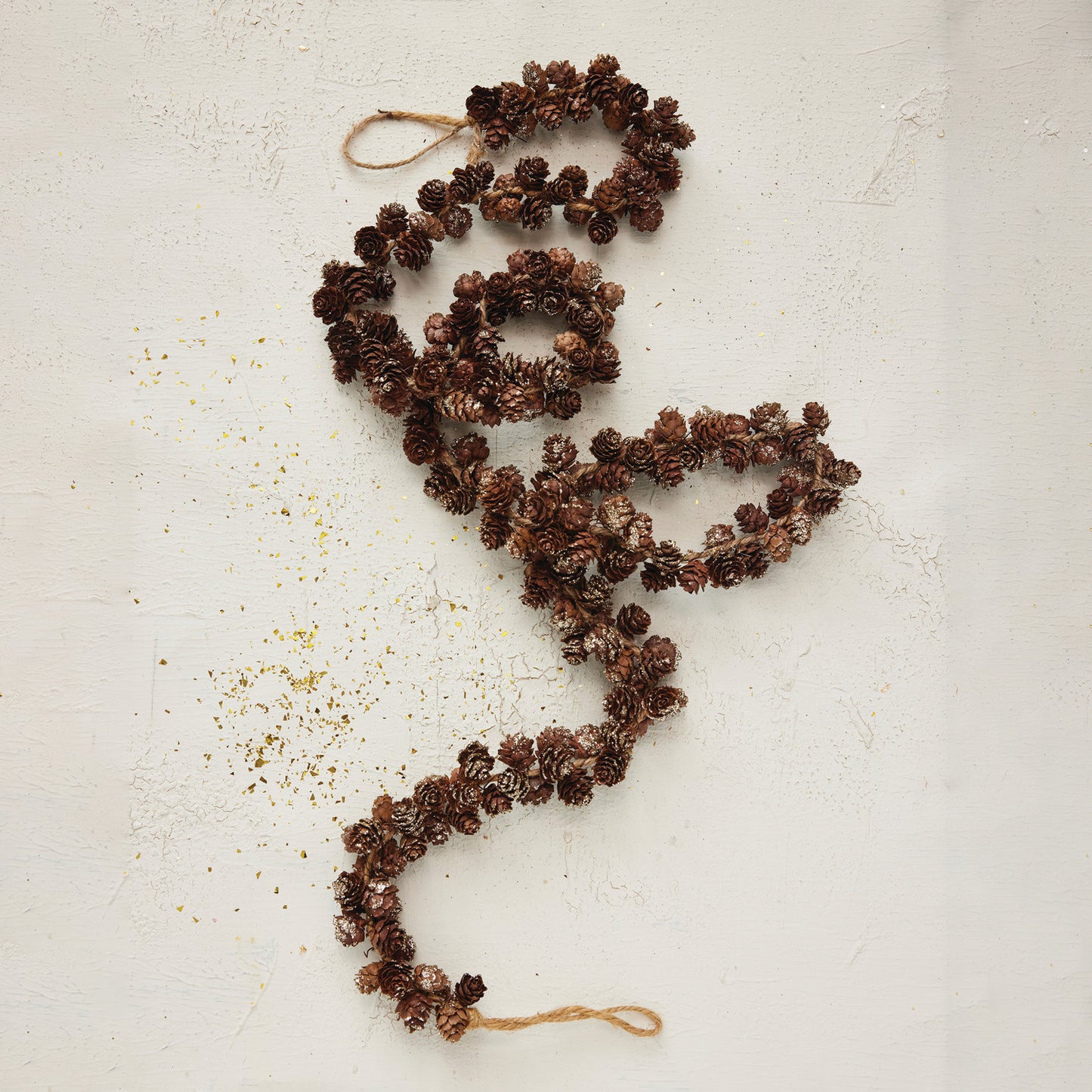 Pinecone Garland