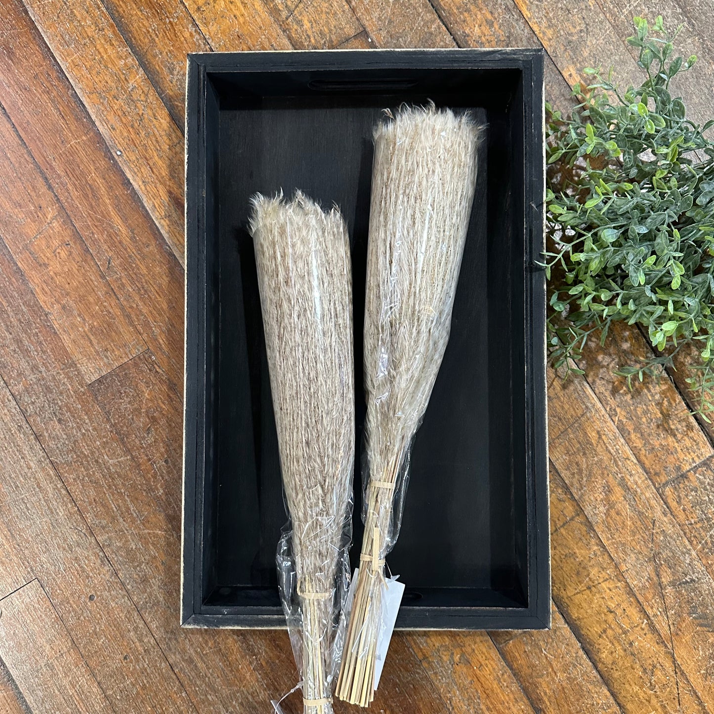 Natural Whisk Grass Bunch