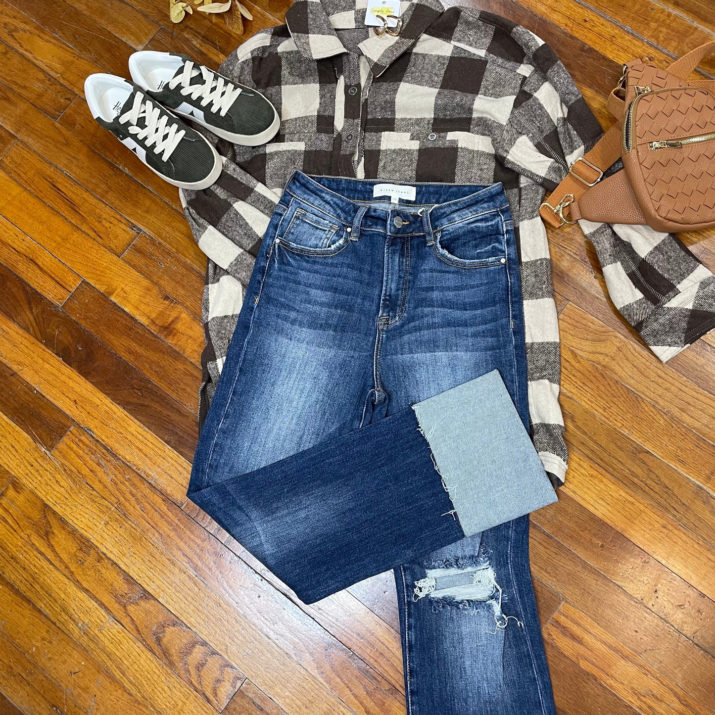 Jeans-CuffDistress.jpeg