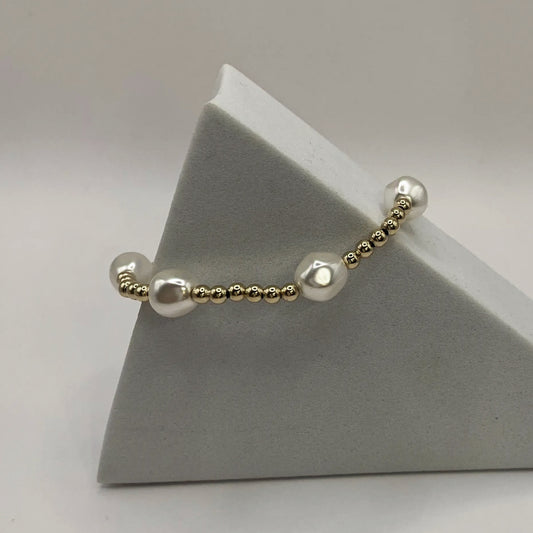 Brac-AdmirePearl_edited.jpg