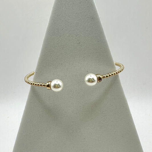 4-4-PearlCuff.jpeg