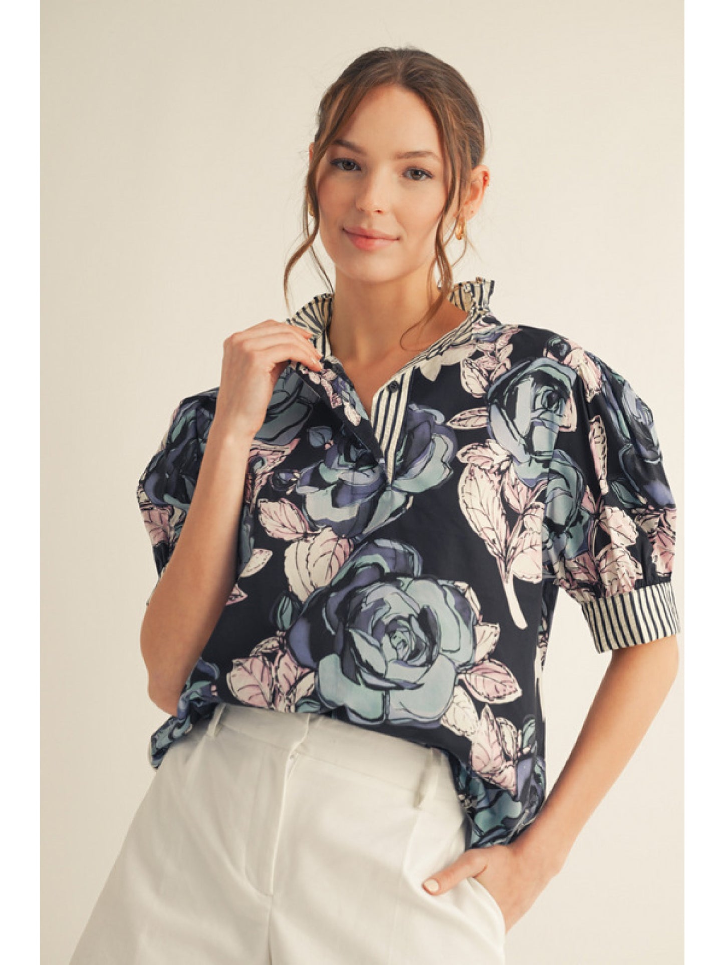Floral Contrast Trim Top