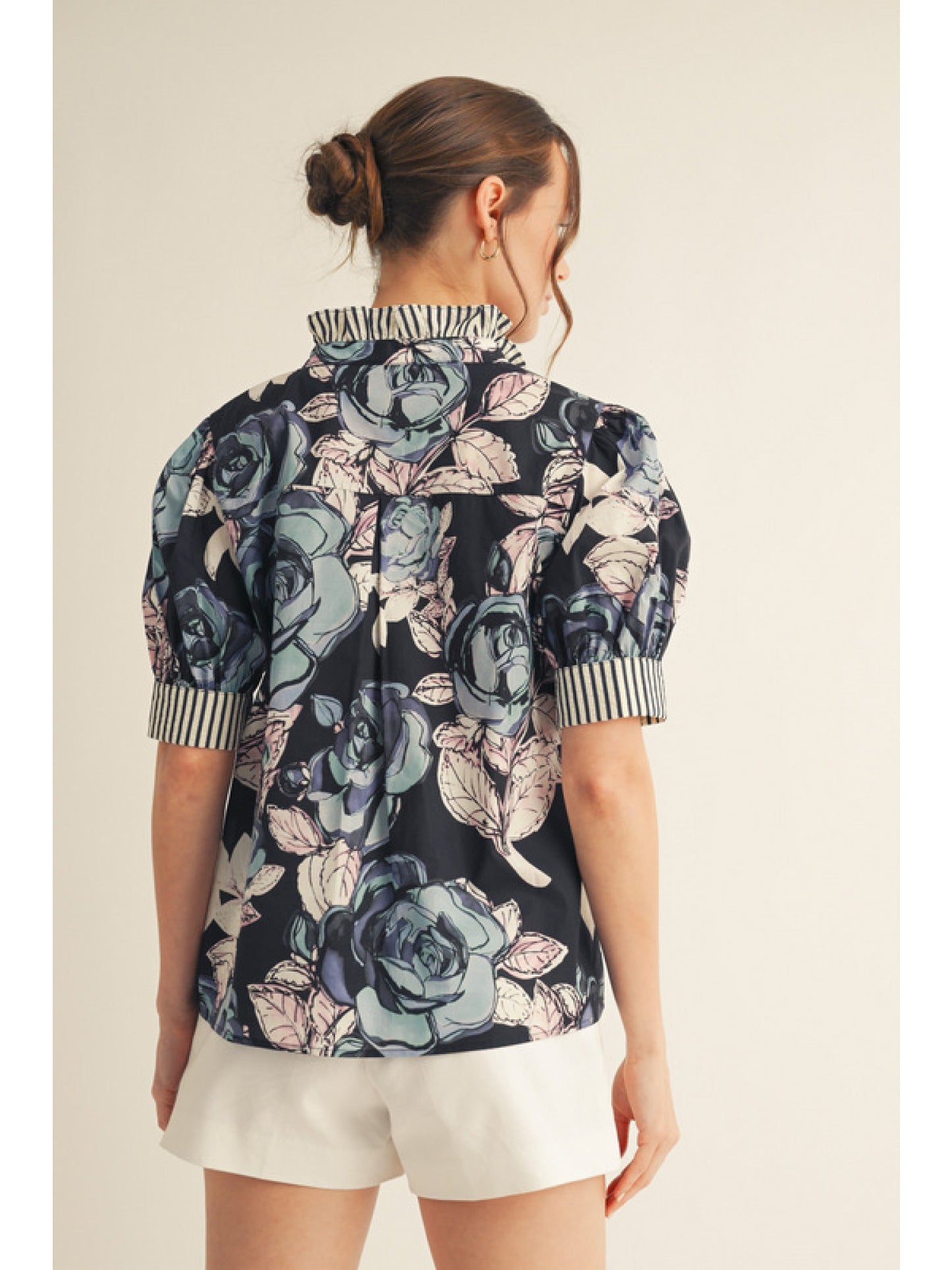 Floral Contrast Trim Top