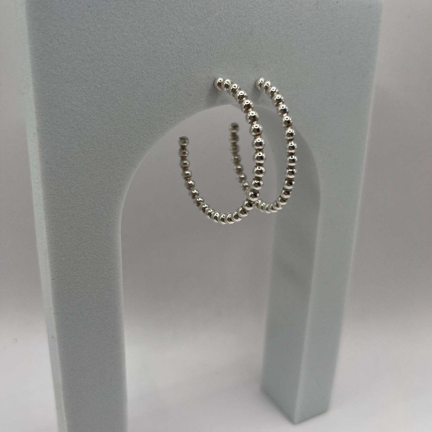 enewton Sterling Silver Bead 1.25 Hoop