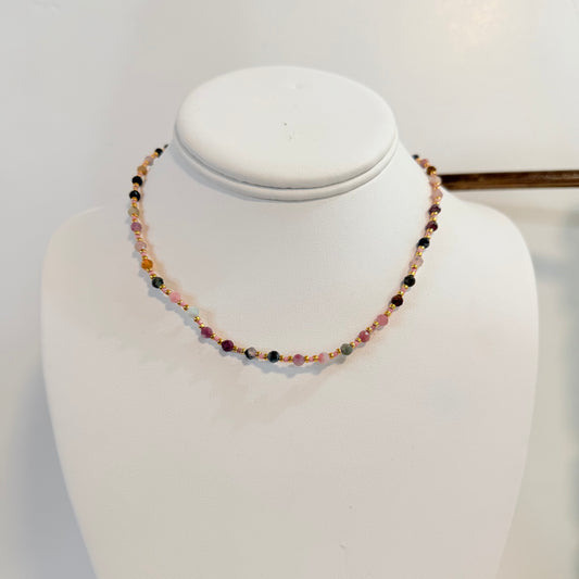 Short Bead Necklace