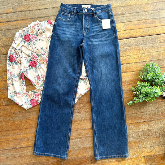 Risen Straight Cuff Jeans