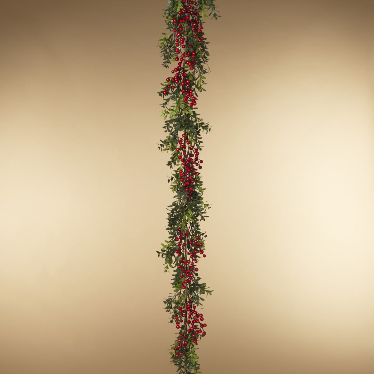 Boxwood Berry Garland