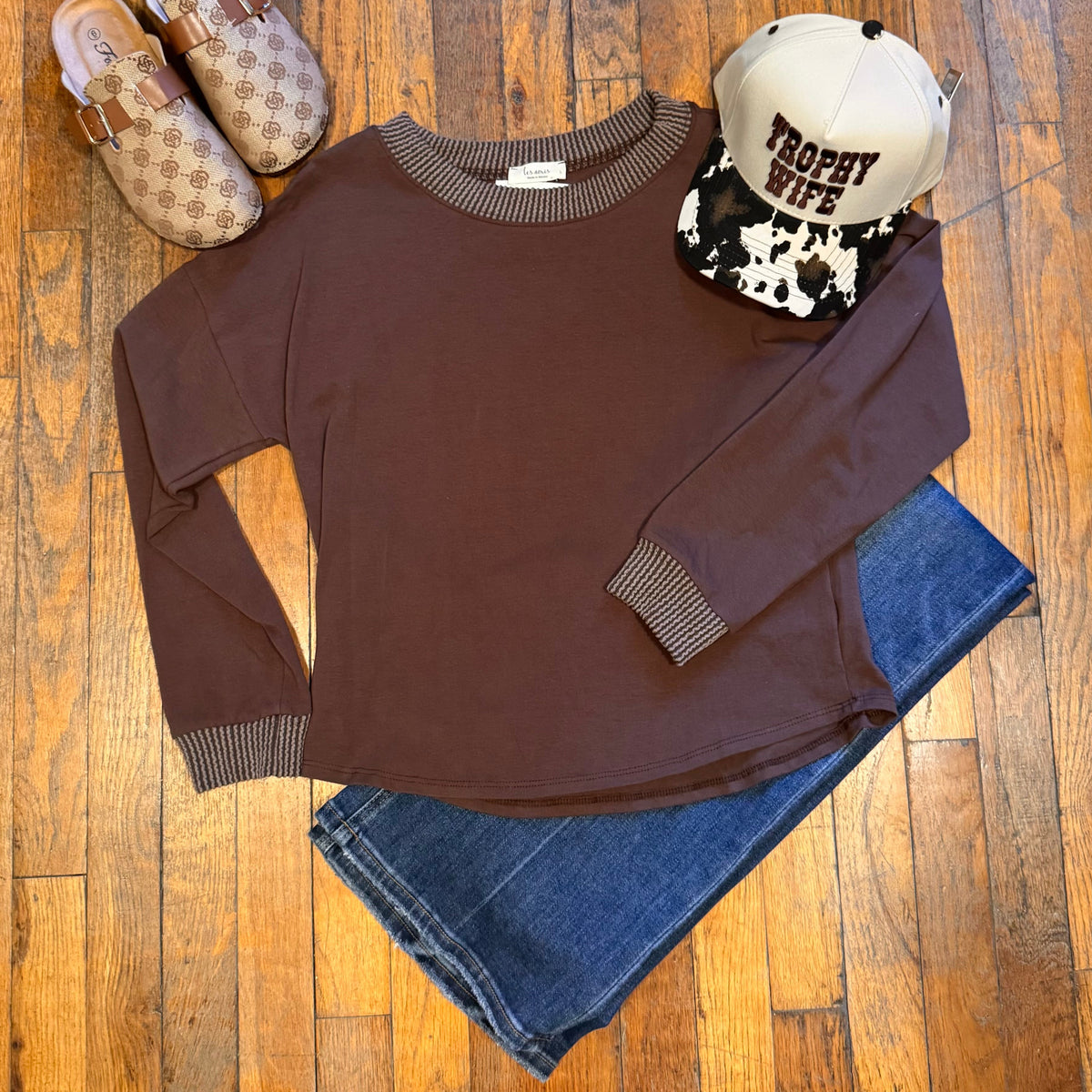 Ribbed-Trim Long-Sleeve Pullover Top