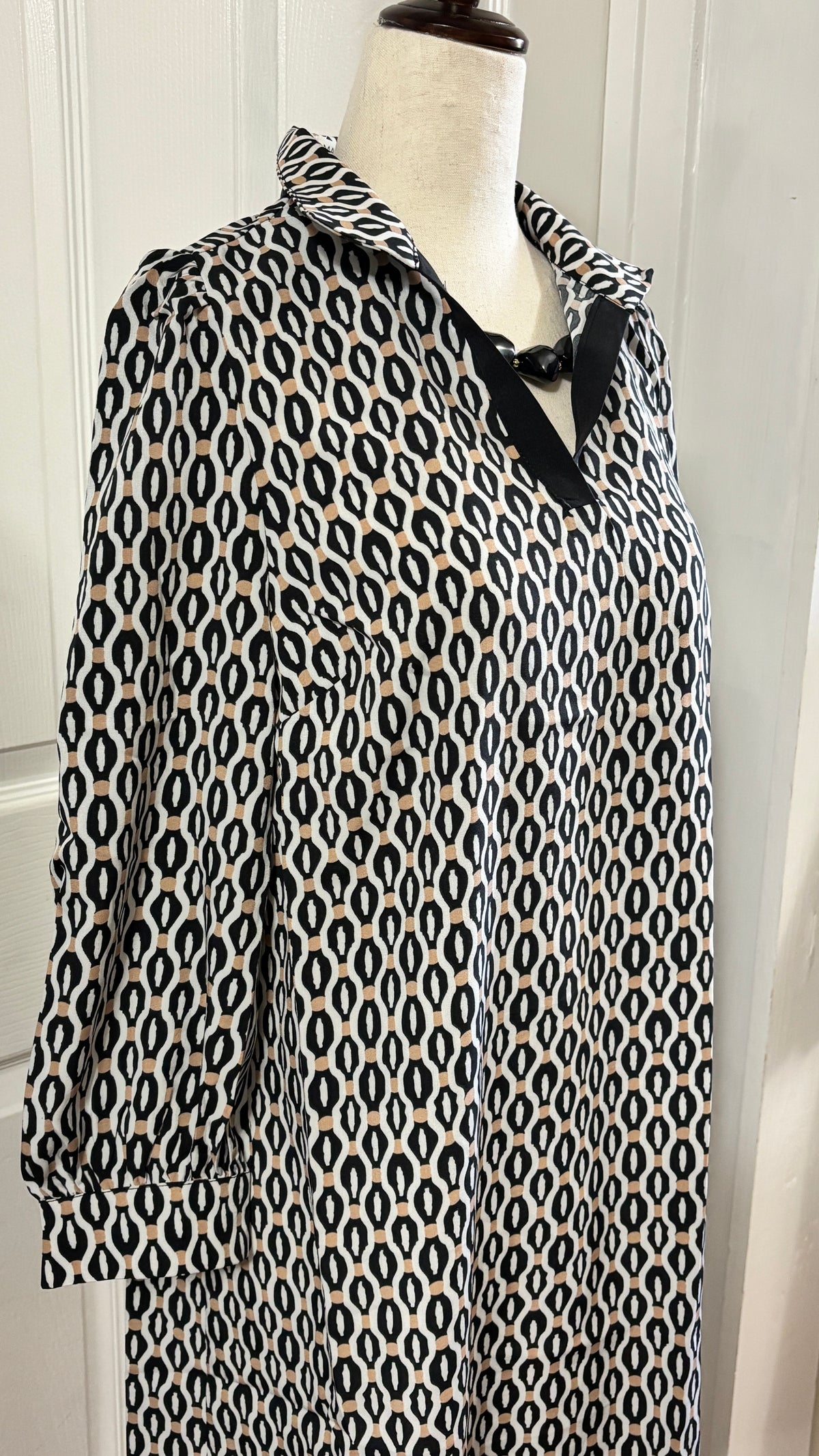 Raelyn High Notes Dress