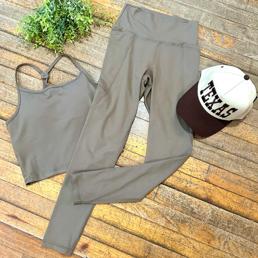 Tapered Solid Highwaist Leggings