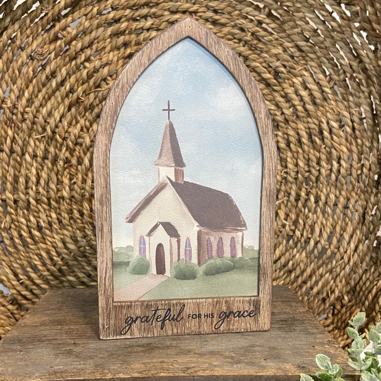 Arch Religious Sitter