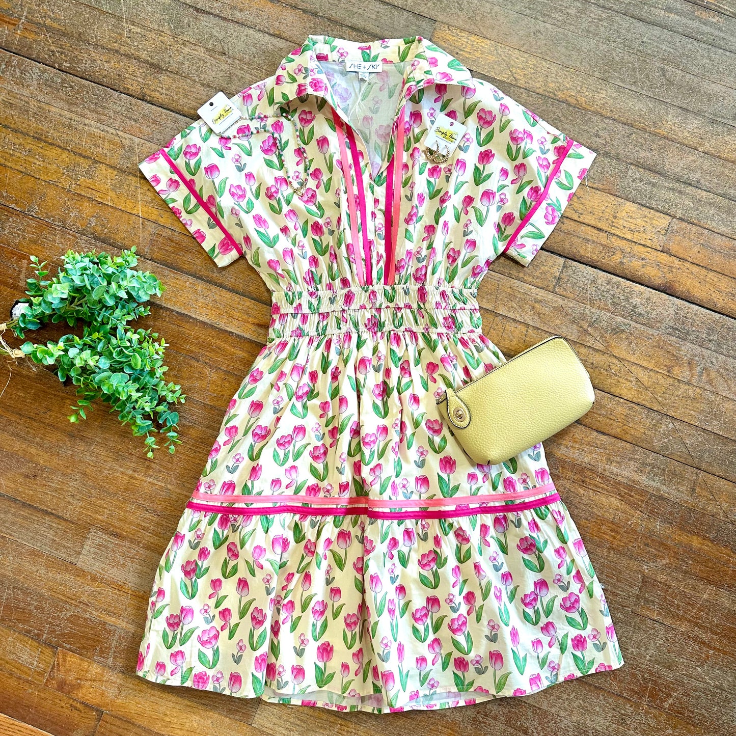 Collared Floral Print Dress
