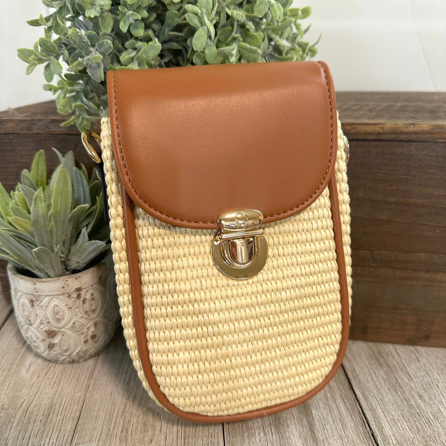 Jen & Co Ailany Straw Crossbody