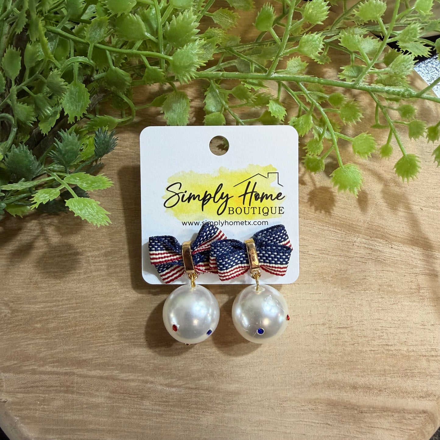 USA Bow and Pearl Earrings