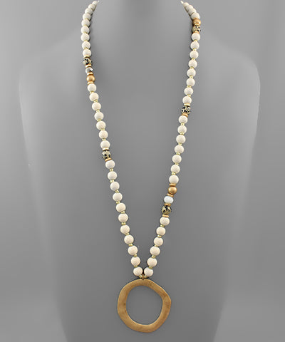 Circle & Wood Stone Necklace