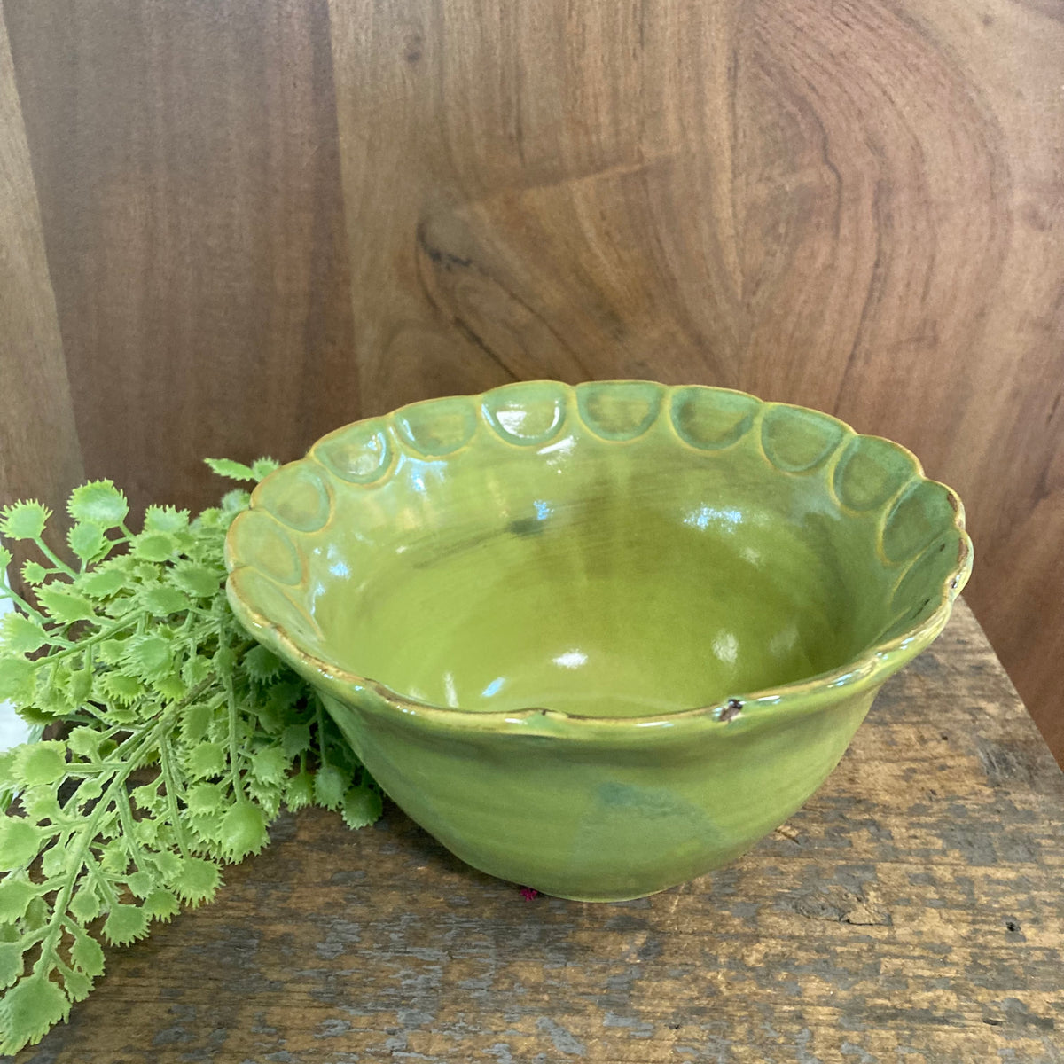 Botanical Scalloped Stoneware Bowl