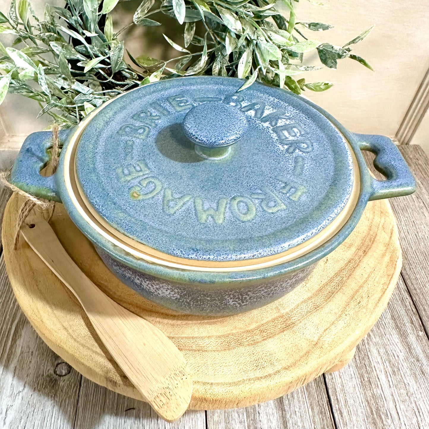 Stoneware Brie Baker