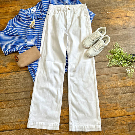 Risen White Straight Jeans