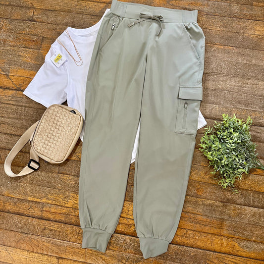 Capri Joggers in Sage & Black