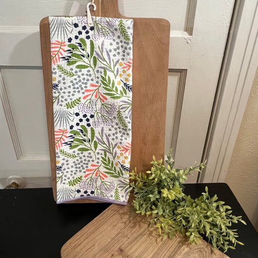 Anywhere Towel ~ Lilac Multi-Leaf