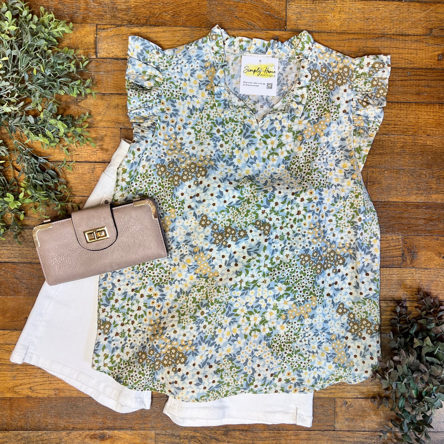 Soft Floral Ruffle V-Neck Top