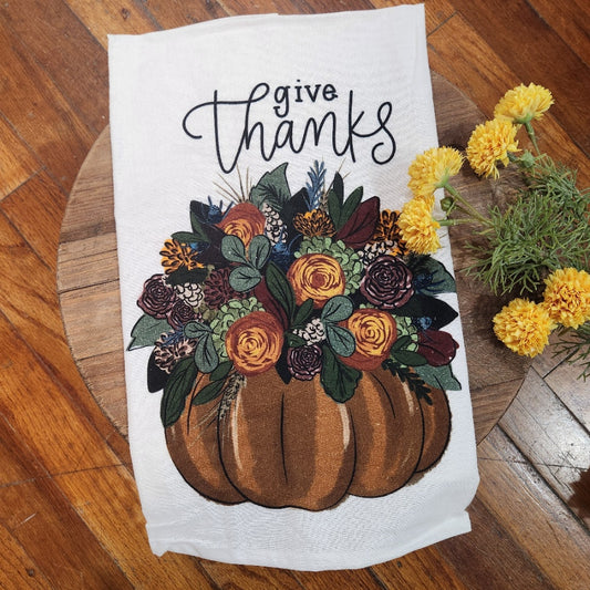 Towel-GiveThanksPumpkin.jpg